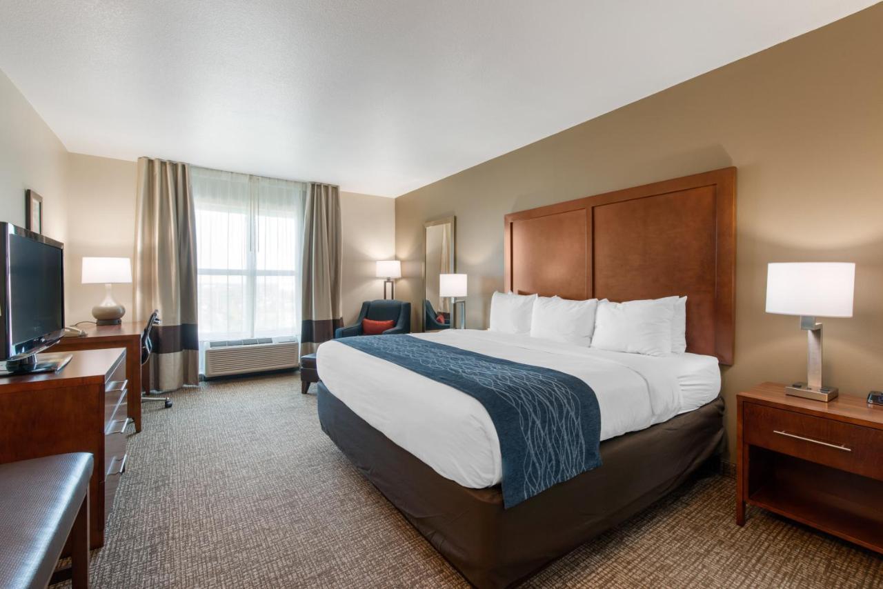 Comfort Inn & Suites Tavares North Exterior foto